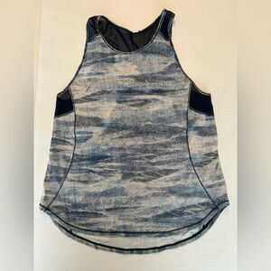 Lululemon Sculpt Tank II Mesh Scape Multi / True Navy Size 8
